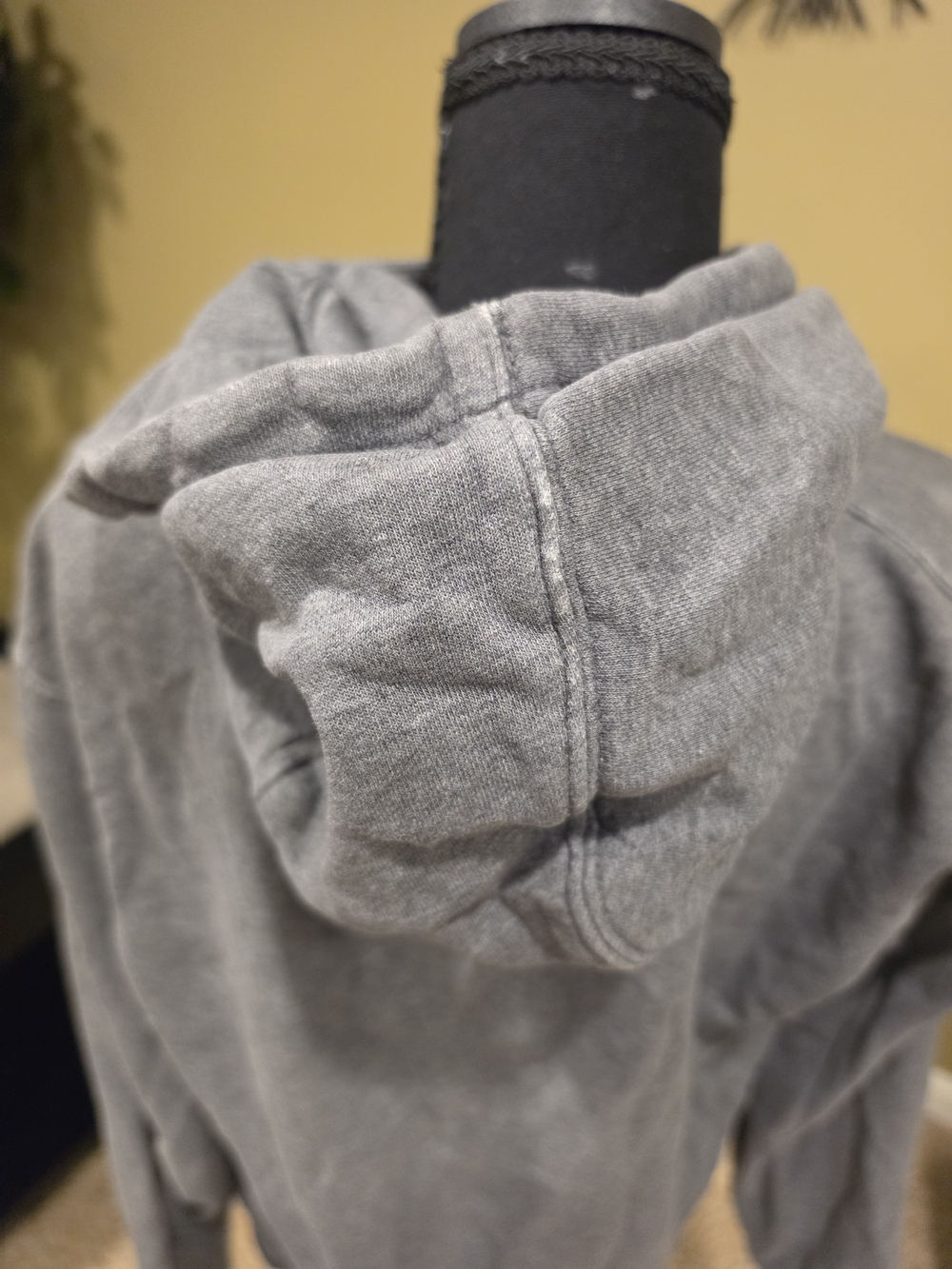 Nike Men's Heather Charcoal Hooded Sweatshirt - Picture 3 of 6